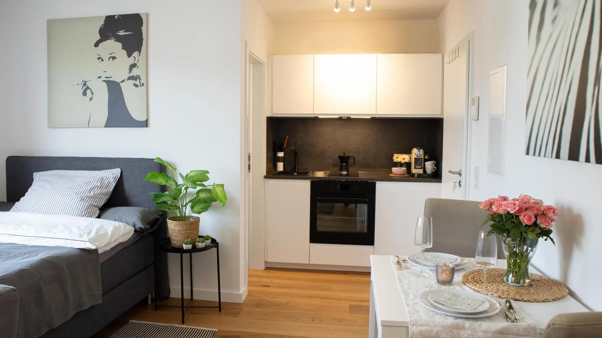Zentrale Wohnung Im Szeneviertel 2,5Km Bis Zur Koe Düsseldorf